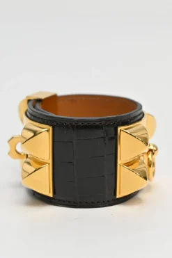 Alligator skin and gold-plated metal Collier de Chien bracelet featuring Medor pyramid studs and ring