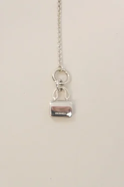 Amulettes sterling silver Constance solitaire pendant necklace with T-bar closure