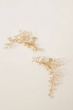 Baby's Breath gold-plated pearl ear cuffs