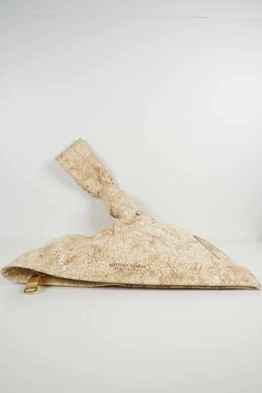 Beige cracked pattern leather 'Twist' bag