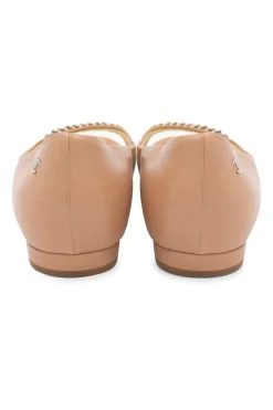 Beige leather open toe ballerina with intertwined chain link