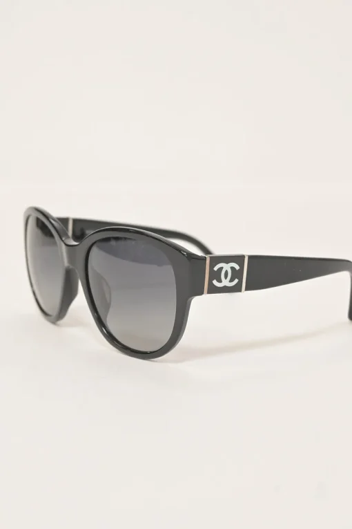 Black acetate and polarised polycarbonate oversized round sunglasses
