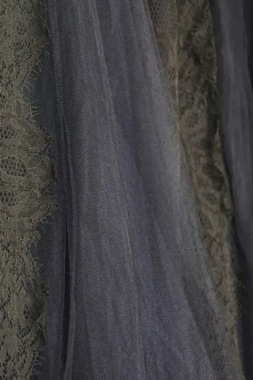 Black and navy semi-sheer viscose-blend lace panel pleated tulle skirt