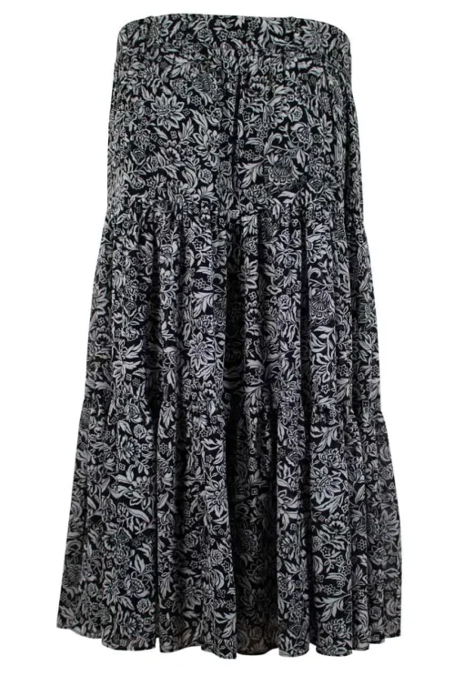 Black and white flower patterned flowy midi skirt with adjustable matching belt