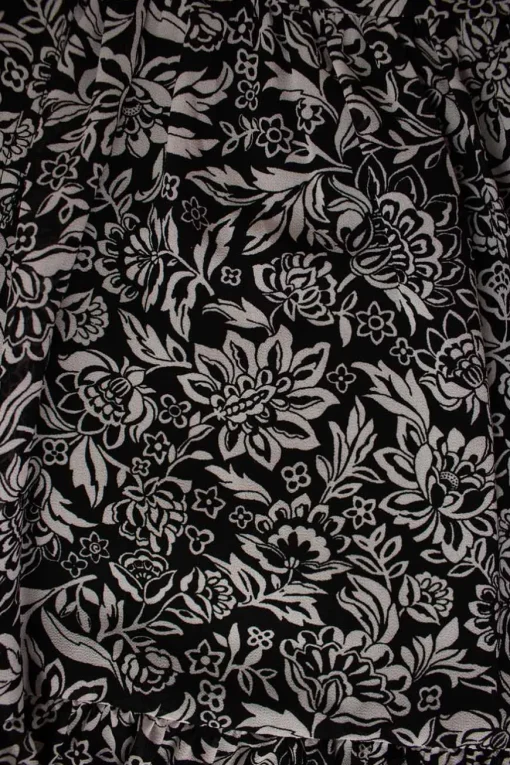 Black and white flower patterned flowy midi skirt with adjustable matching belt