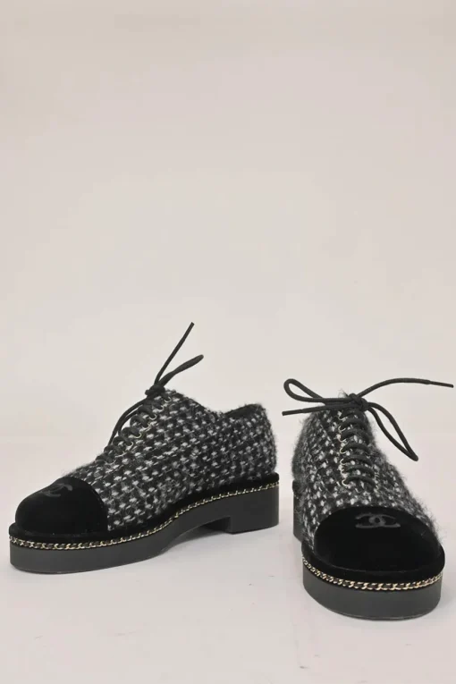 Black bouclé tweed and velvet lace-up flatform Derby shoes with Coco Mark heel plaque and rubber soles
