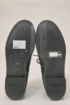 Black bouclé tweed and velvet lace-up flatform Derby shoes with Coco Mark heel plaque and rubber soles