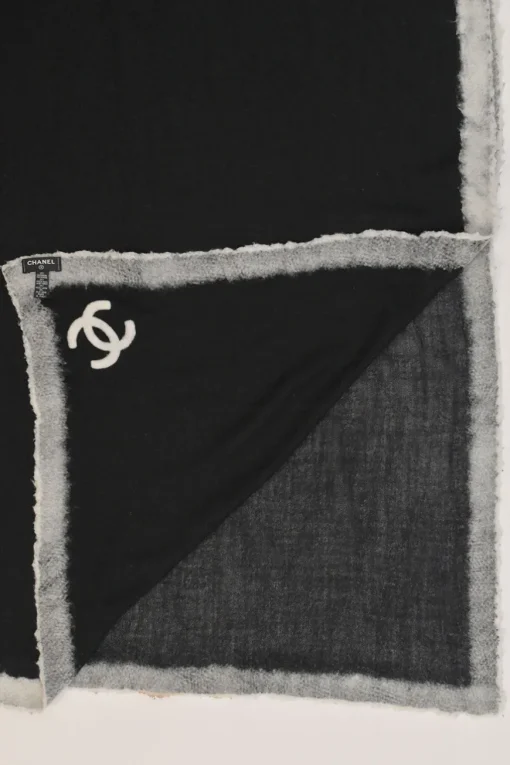 Black cashmere-blend Coco Mark corner scarf