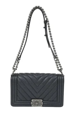 Black chevron panelling caviar leather Medium V-Stitch Boy Bag with aged ruthenium hardware