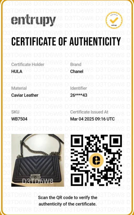 Black chevron panelling caviar leather Medium V-Stitch Boy Bag with aged ruthenium hardware