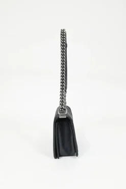 Black chevron panelling caviar leather Medium V-Stitch Boy Bag with aged ruthenium hardware