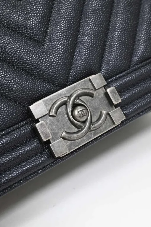Black chevron panelling caviar leather Medium V-Stitch Boy Bag with aged ruthenium hardware