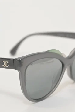 Black clear acetate cat eye sunglasses