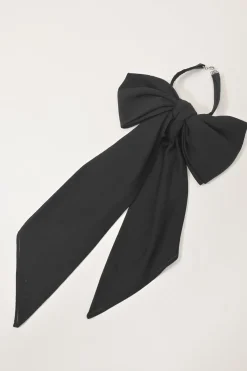 Black cotton-blend Dickey collar with lobster clasp closure