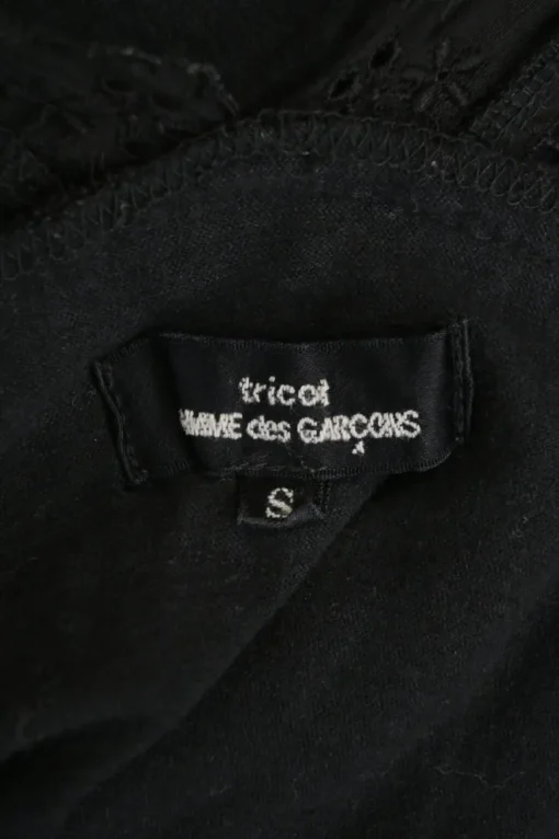 Black cotton-jersey button-front cropped cardigan with tonal lace Chelsea collar and cuffs