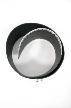 Black cow leather belt with metal scallop edge