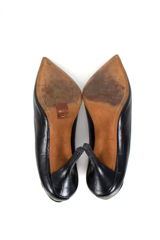 Black crocodile-leather effect pumps with a gold metal back plate