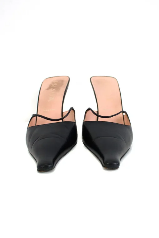 Black leather long-toed mules