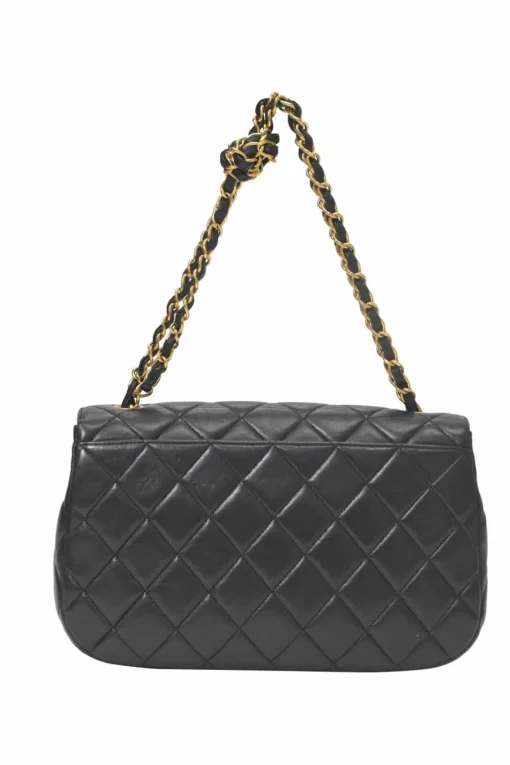 Black matelassé lambskin leather 1994-1996 envelope flap shoulder bag with 24-karat gold-plated hardware