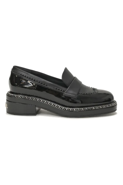 Black patent leather and calfskin round-toe penny-style pinked edge loafers with chainlink vamp appliqué
