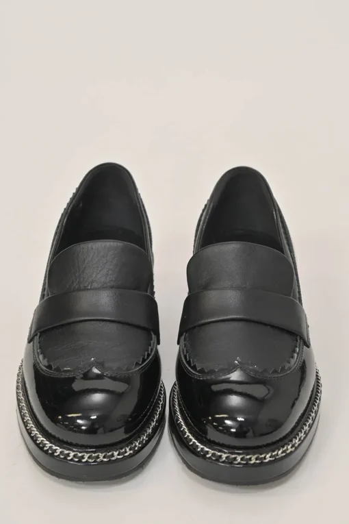 Black patent leather and calfskin round-toe penny-style pinked edge loafers with chainlink vamp appliqué