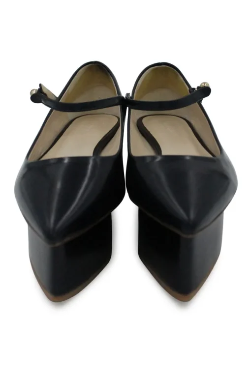 Black patent leather pointy toe platform slip on steps