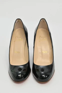 Black patent leather round-toe wedge pumps