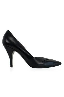 Black pointed toe pumps