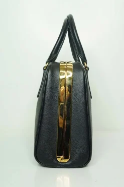 Black 'Vernice Pyramid' Saffiano leather small bag