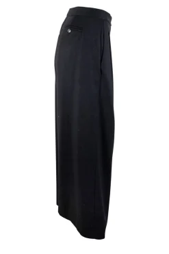 Black wide leg pants with pleats