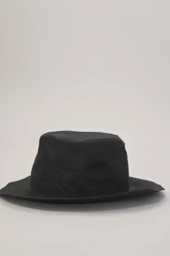 Black wool felt fedora