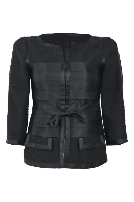 Black wool-blend single breasted collarless tie-waist zip-up tailored jacket with tonal satin appliqué