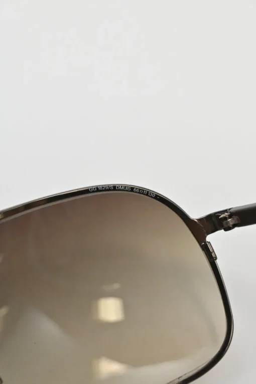 Brown acetate and metal oversized gradient flat bridge aviator sunglasses