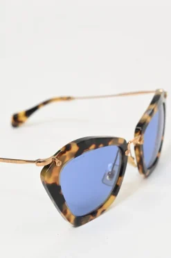 Brown acetate tortoiseshell and blue tinted polycarbonate geometric cat-eye oversized sunglasses