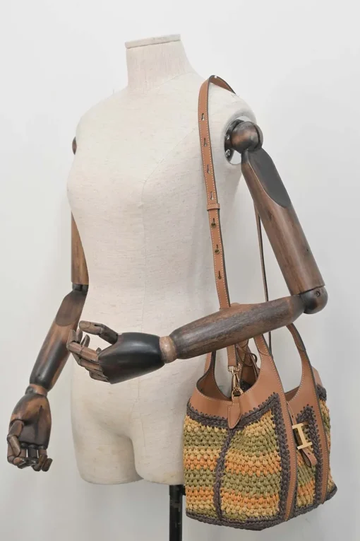 Brown crochet raffia and leather T Timeless shopping tote with detachable shoulder strap