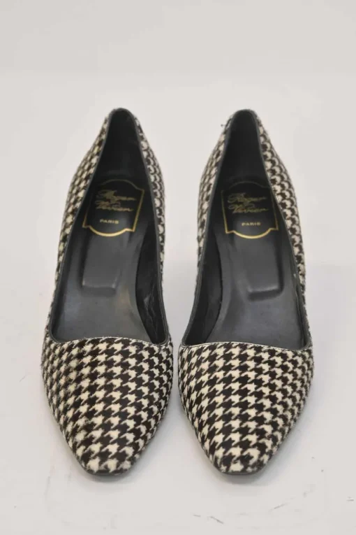 Brown houndstooth print calf hair and leather chisel-toe pumps with comma heels