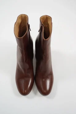 Brown leather almond-toe block heel zip-up ankle boots