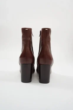 Brown leather almond-toe block heel zip-up ankle boots