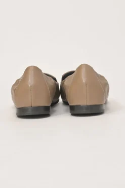 Brown leather and strass pointed-toe soft slip-on loafers
