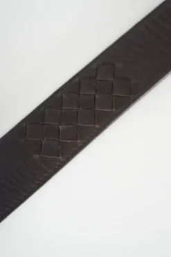 Brown leather belt with intrecciato details