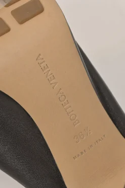 Brown leather Extended Toe Loop 100 mules
