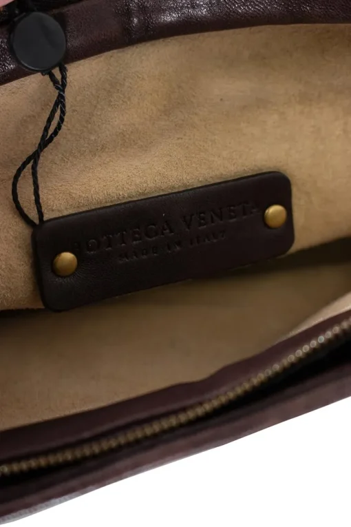 Brown leather intrecciato pouch