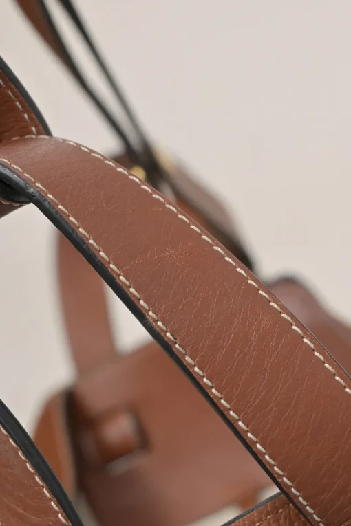 Brown leather medium Hammock bag
