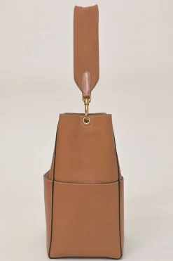 Brown leather Seau Sangle shoulder bag