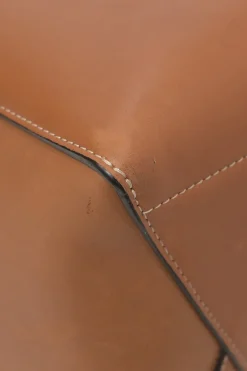Brown leather Seau Sangle shoulder bag