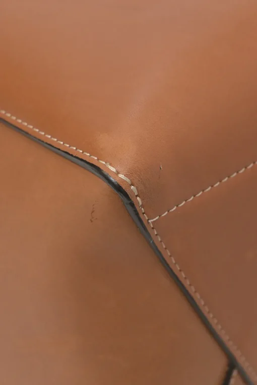 Brown leather Seau Sangle shoulder bag