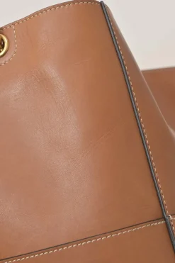 Brown leather Seau Sangle shoulder bag