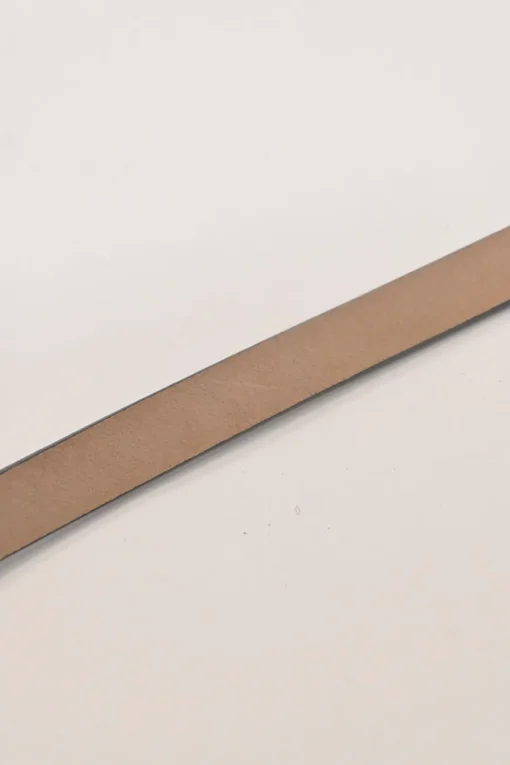Brown leather skinny buckle belt