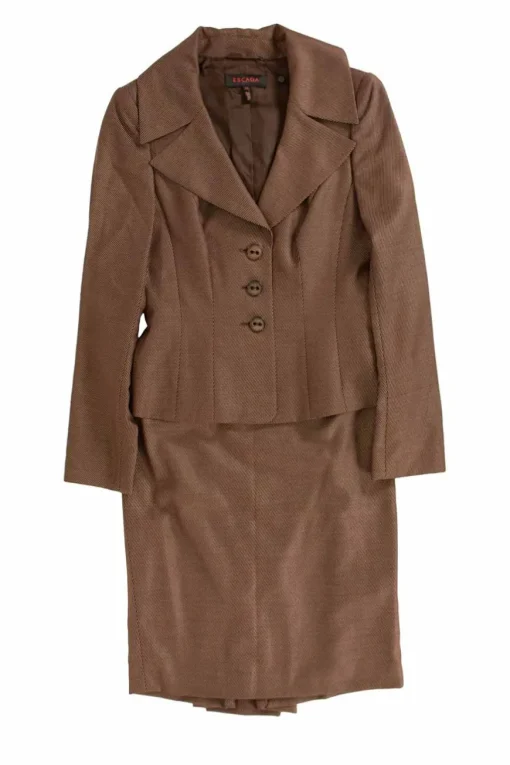 Brown with white tiny dots long-sleeved blazer with mini skirt