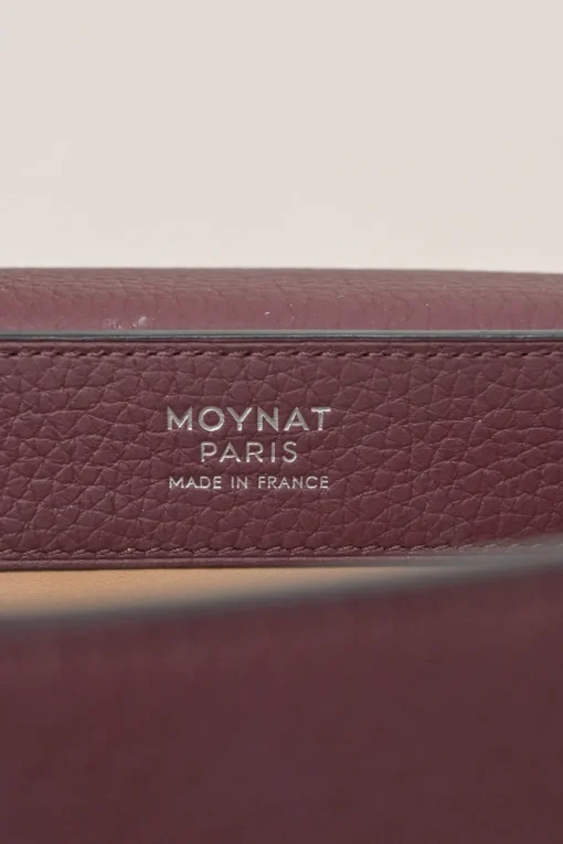 Burgundy grained leather Réjane PM top handle bag with detachable shoulder strap